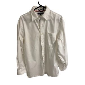 Tommy Hilfiger long sleeve regular fit shirt 15 1/2 32-33